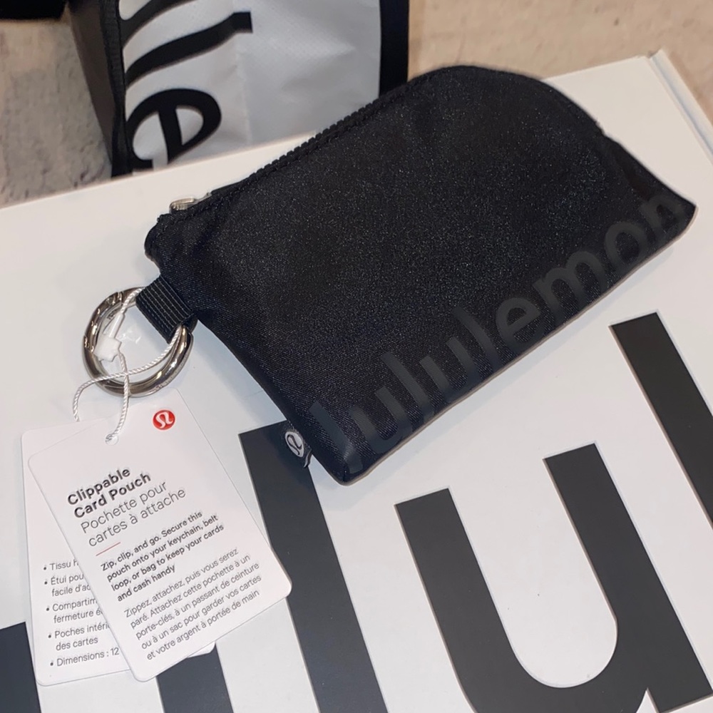 LULULEMON CLIPPABLE CARD POUCH - Picture 5 of 16